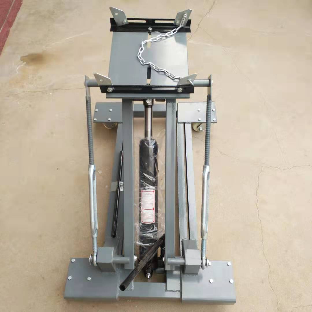 Outil d'assistant de réparatio - Tools In Mechanic Workshop avis et prix