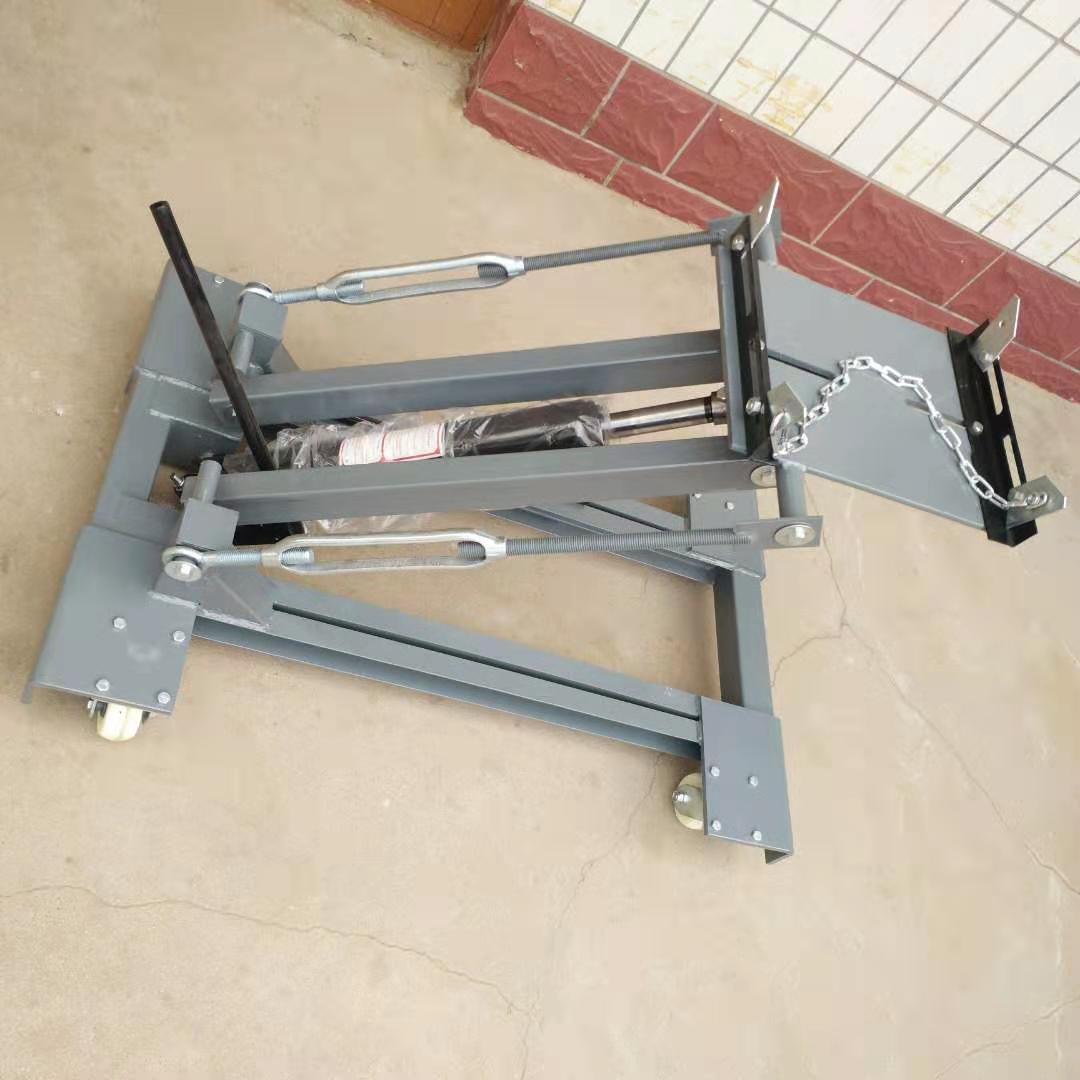 Outil d'assistant de réparatio - Tools In Mechanic Workshop avis et prix
